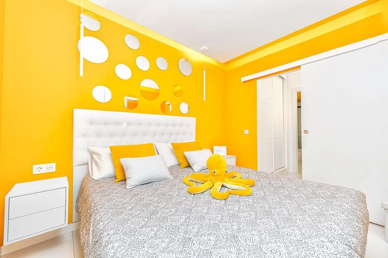 Pulpo Amarillo Apartment Playa del Ingles  Spain